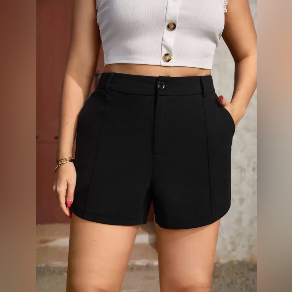 SHEIN Elegant Black Women's Shorts size 14